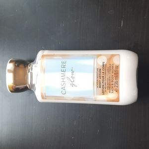 Bath & Body Works Cashmere Glow Lotion